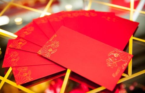 孩過(guò)年收兩萬(wàn)紅包秒殺父母年終獎(jiǎng)，孩子紅包你會(huì)怎么處理？——安穎心理蔡宋華接受惠州電視臺(tái)采訪(fǎng)